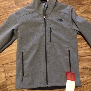 NWT North face men’s size small jacket